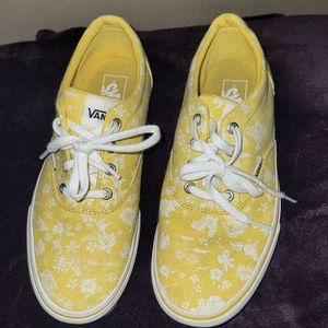Women's Vans Yelloow 9.5
